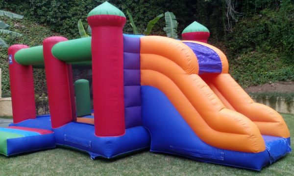 Alquiler del Castillo Castitobogan en Málaga y provincia